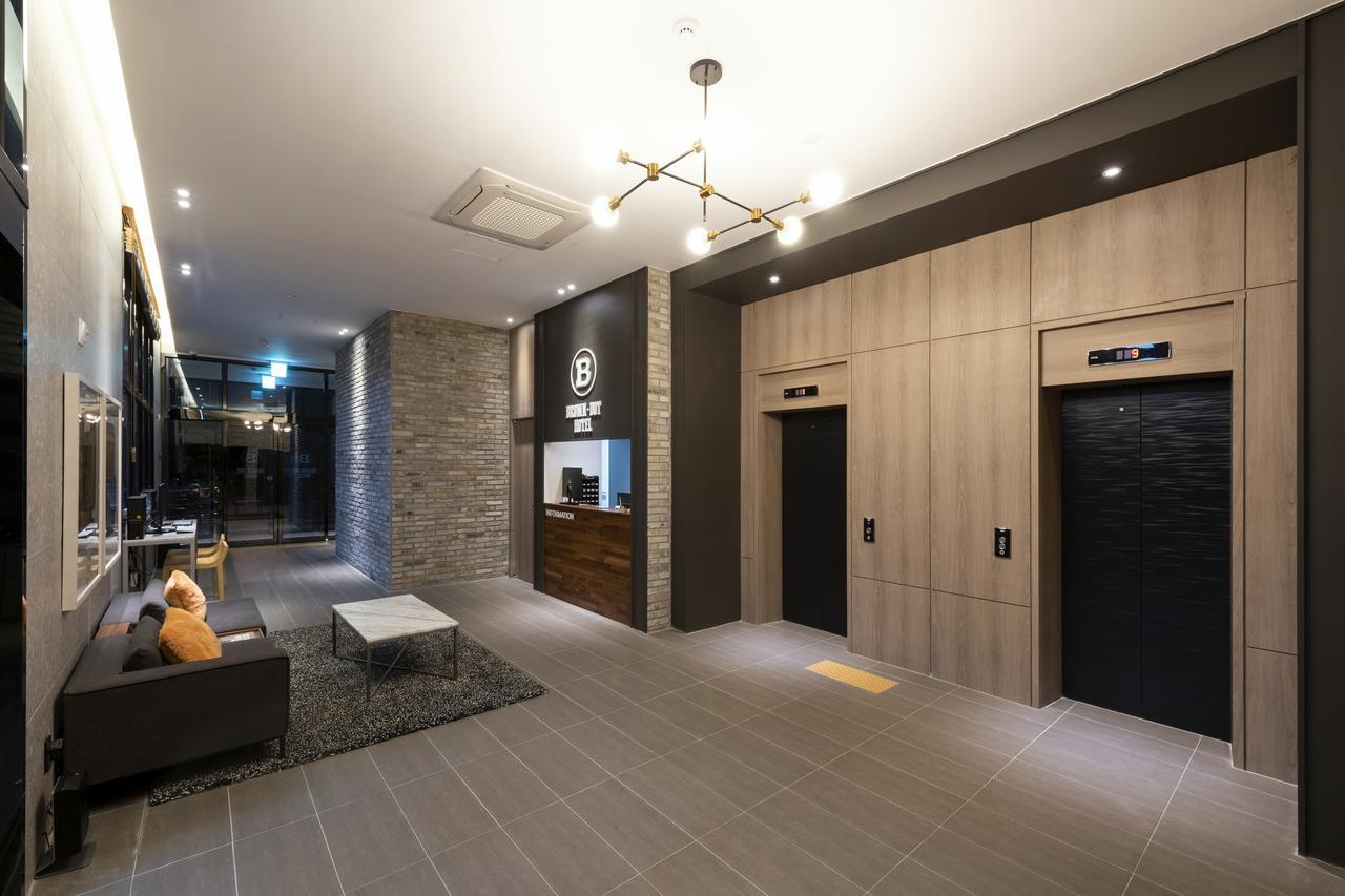 Brown-Dot Hotel Shinho Busan Bagian luar foto