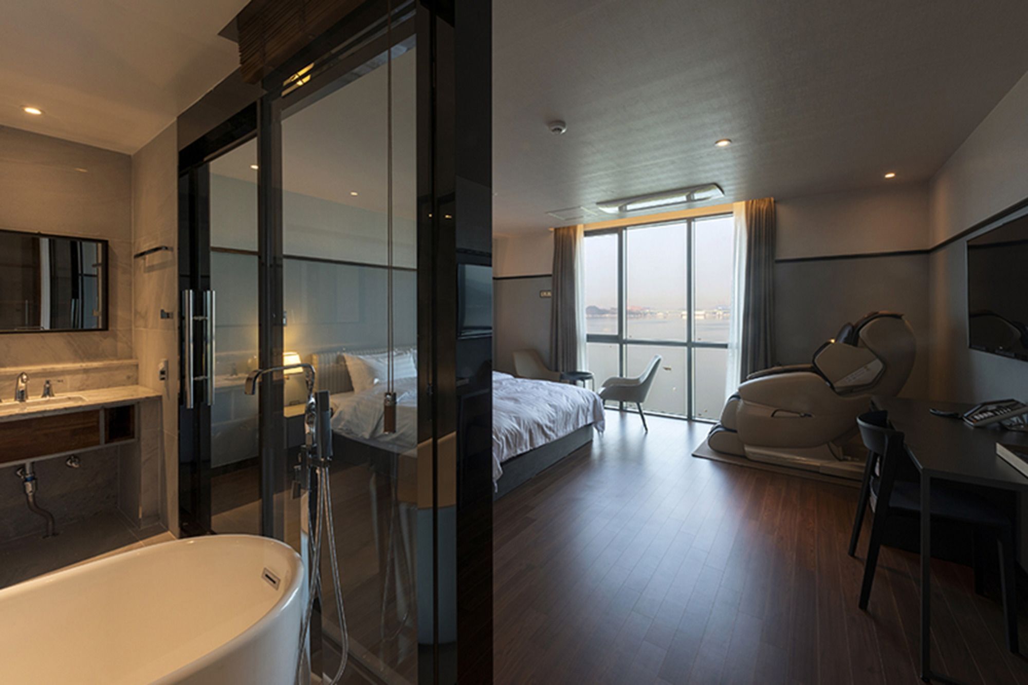Brown-Dot Hotel Shinho Busan Bagian luar foto