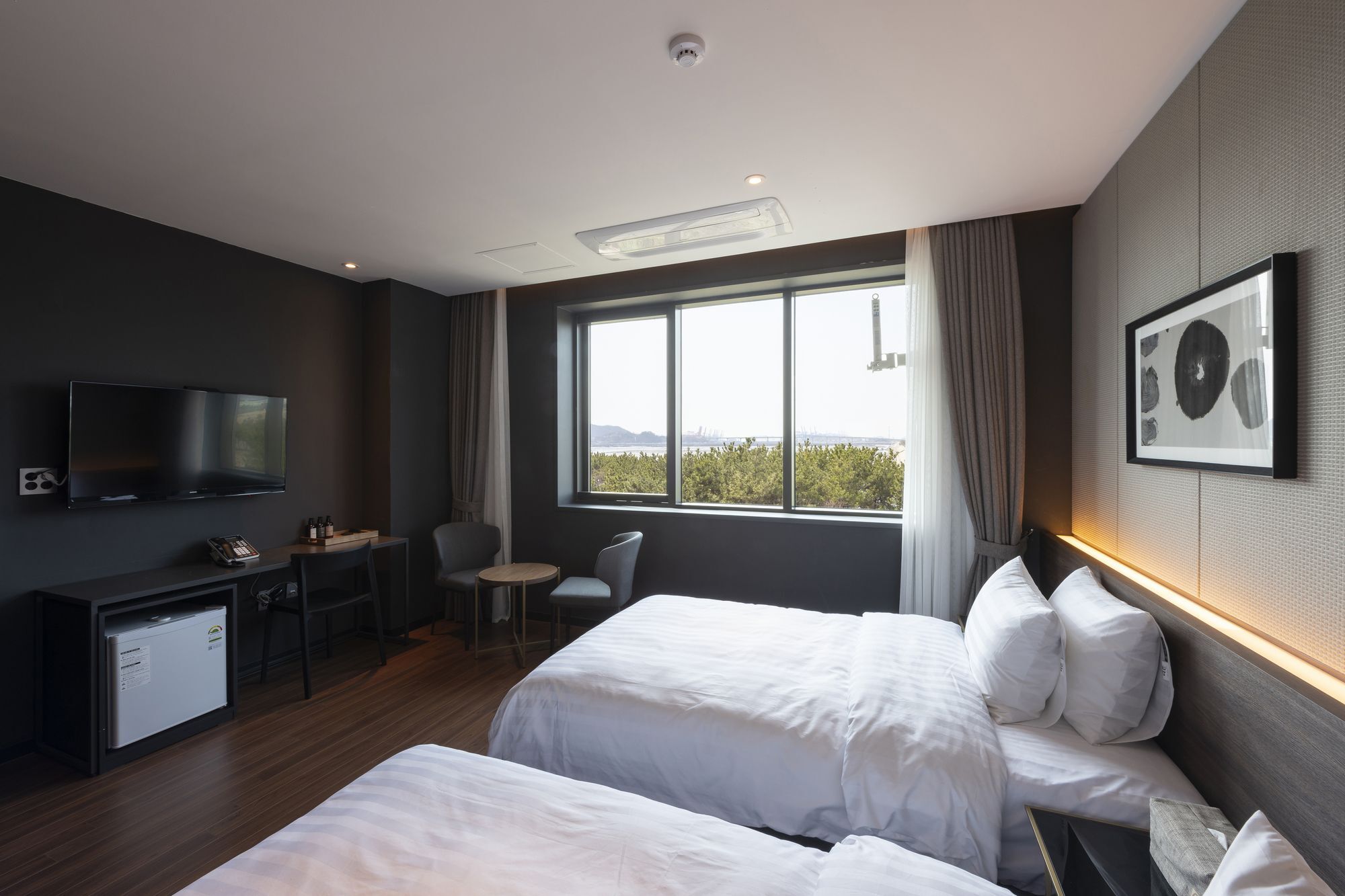 Brown-Dot Hotel Shinho Busan Bagian luar foto