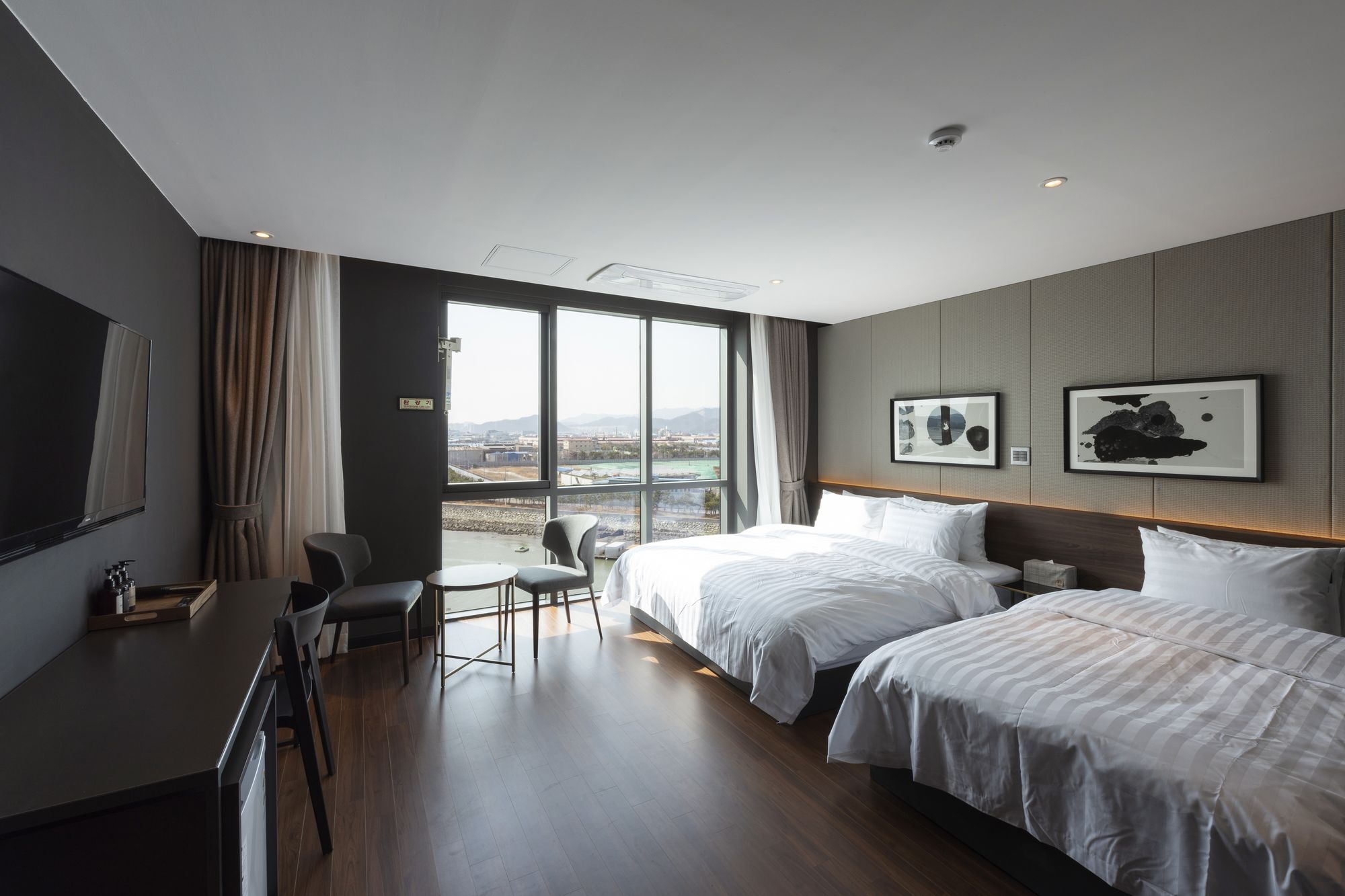 Brown-Dot Hotel Shinho Busan Bagian luar foto