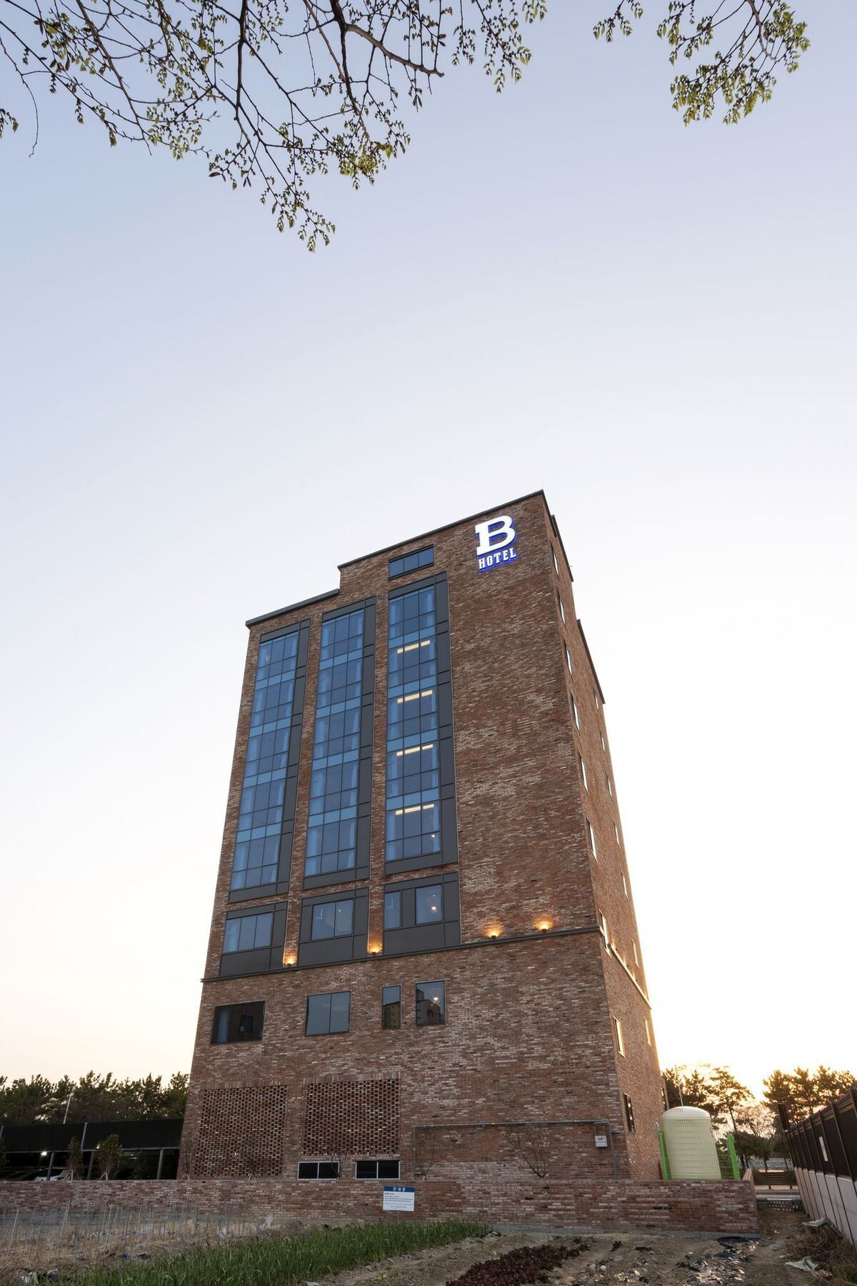 Brown-Dot Hotel Shinho Busan Bagian luar foto
