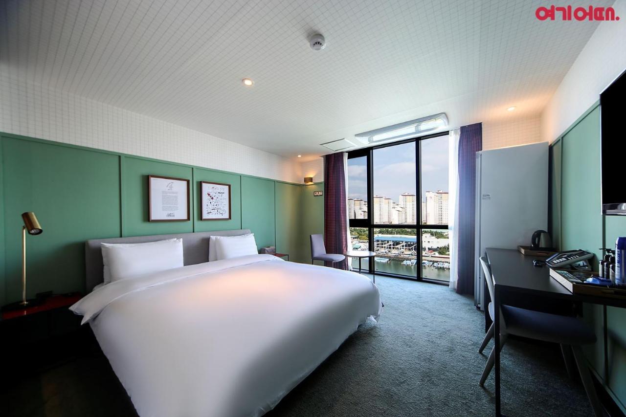 Brown-Dot Hotel Shinho Busan Bagian luar foto